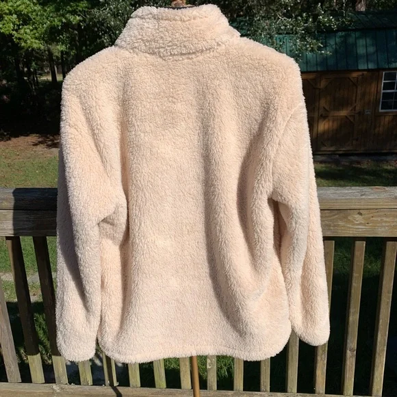 Pink by Victoria‘s Secret Sherpa pullover - Picture 4 of 10